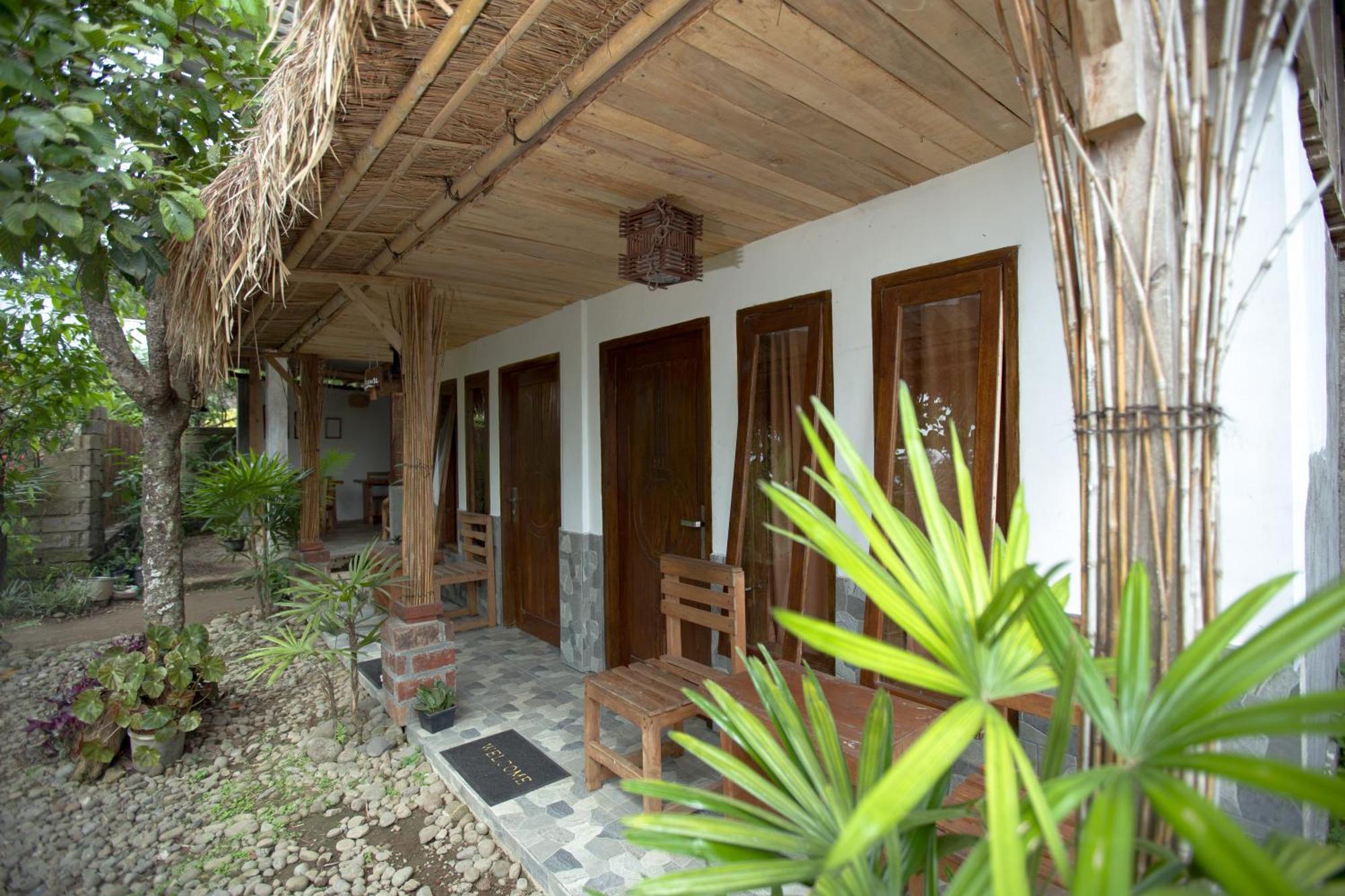 Tastura Homestay Praya Exterior photo