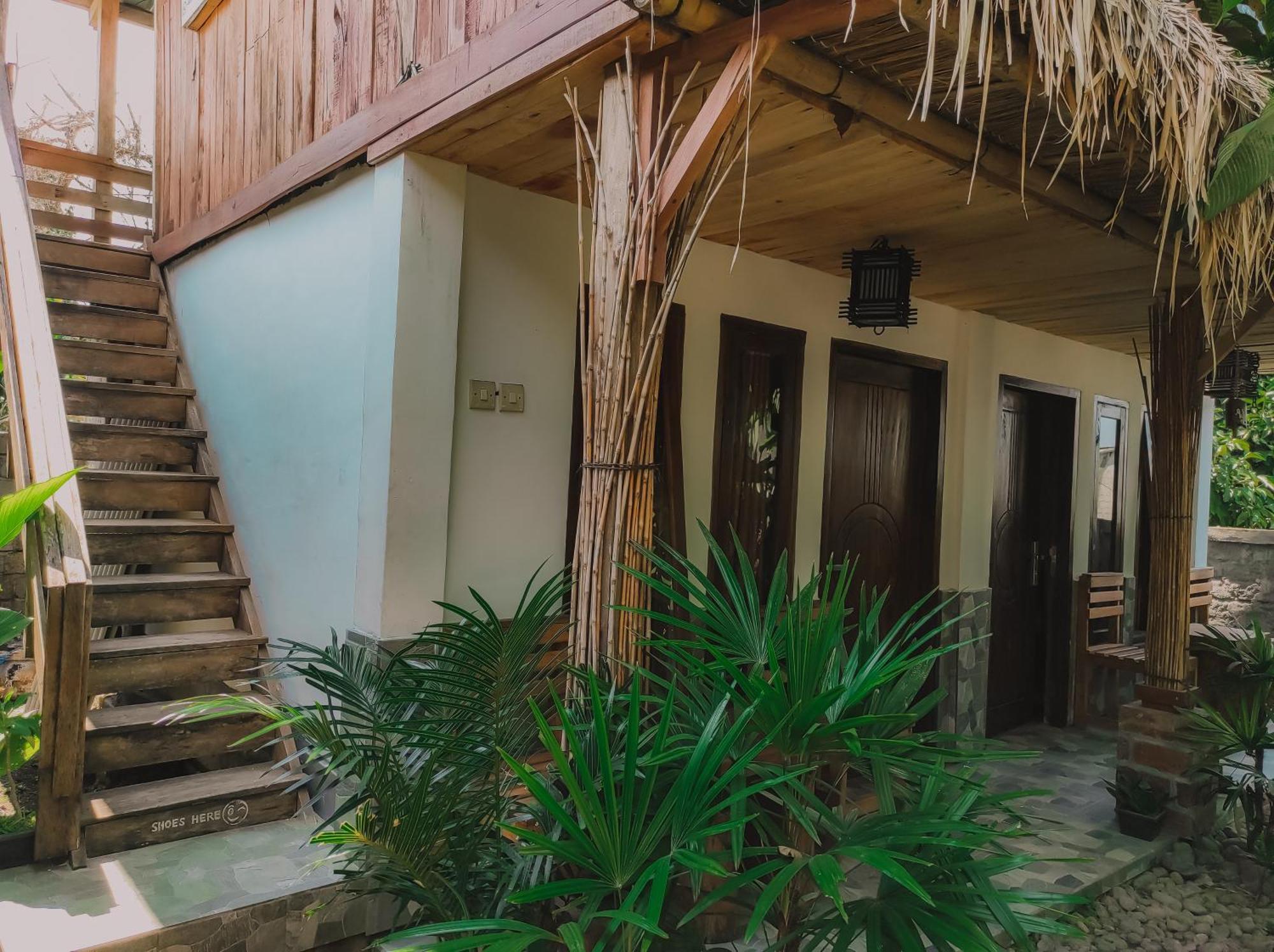 Tastura Homestay Praya Exterior photo